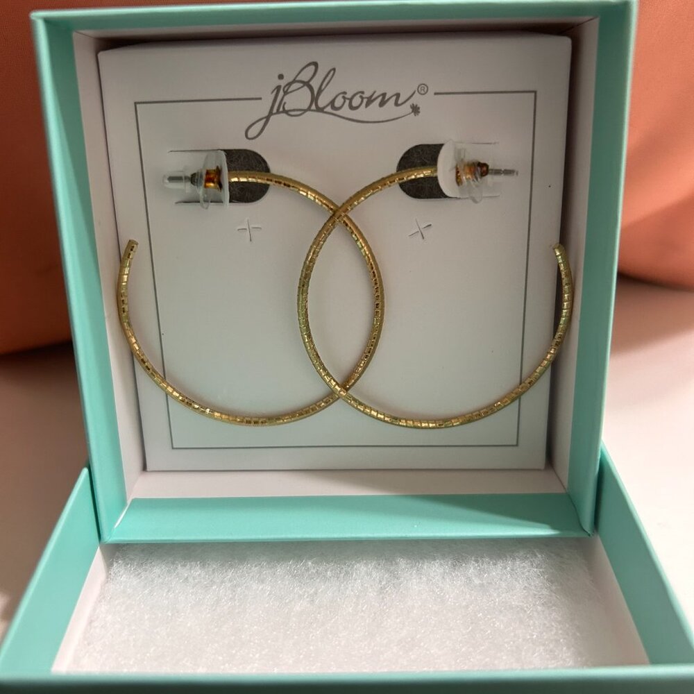 NIB J.Bloom Large Gold Tone Hoop Earrings 2 Inch Post Style